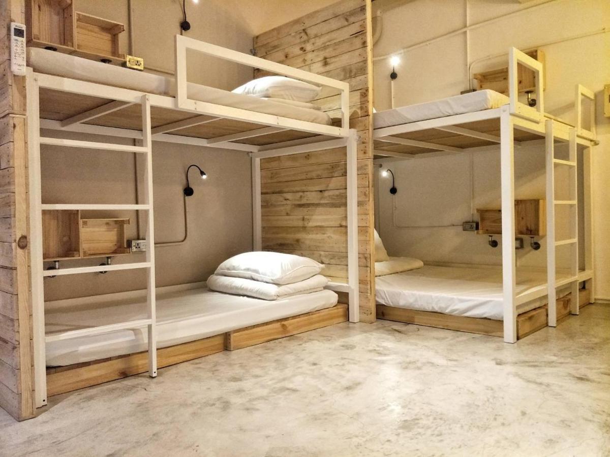 62巷背包客棧 Lane62 Hostel Longjing Экстерьер фото