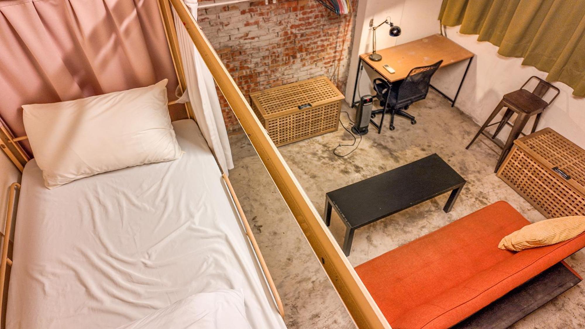 62巷背包客棧 Lane62 Hostel Longjing Экстерьер фото