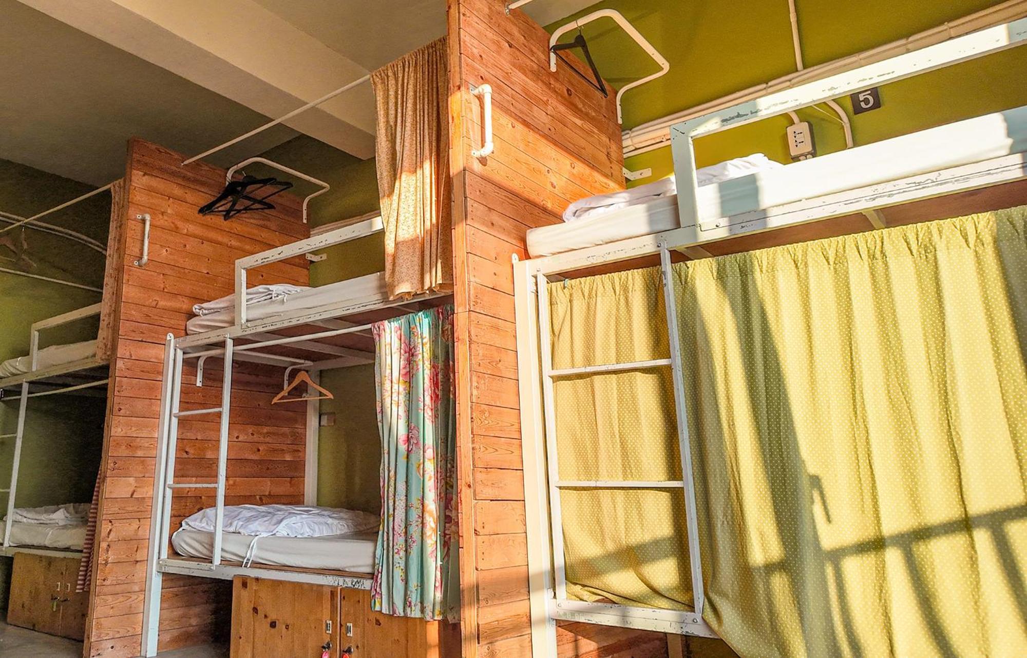 62巷背包客棧 Lane62 Hostel Longjing Экстерьер фото
